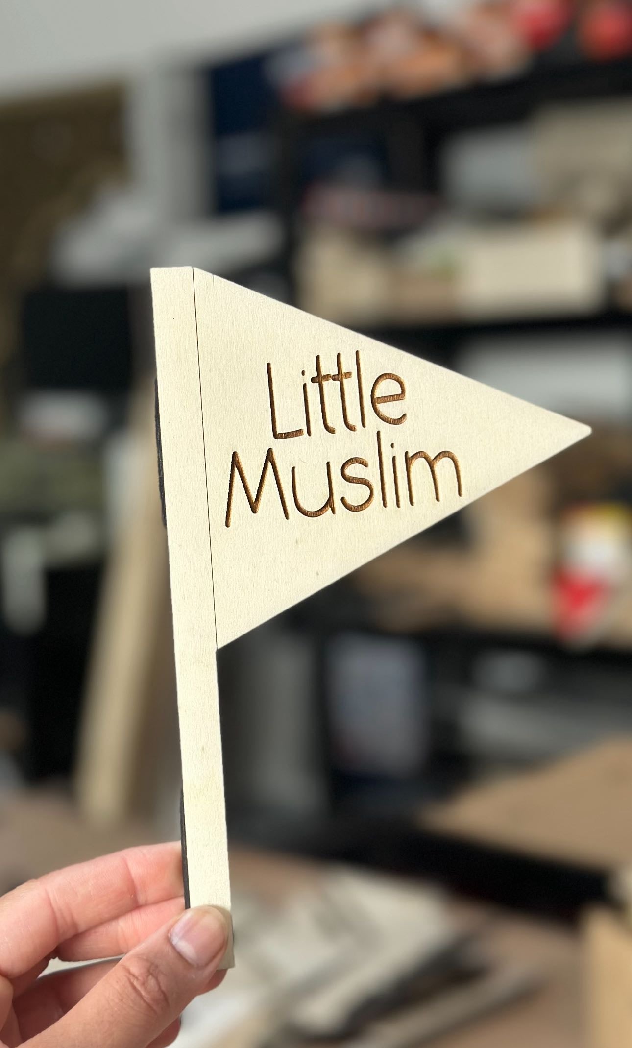 Little Muslim Wooden Decor Flag